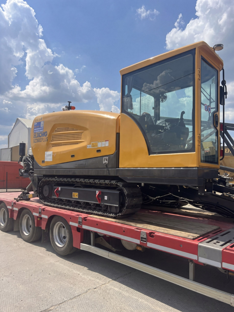 Установка ГНБ XCMG XZ360E Афари Москва.jpg